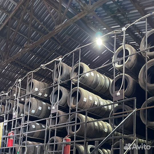 Kumho Majesty Solus KU50 225/55 R17 97V