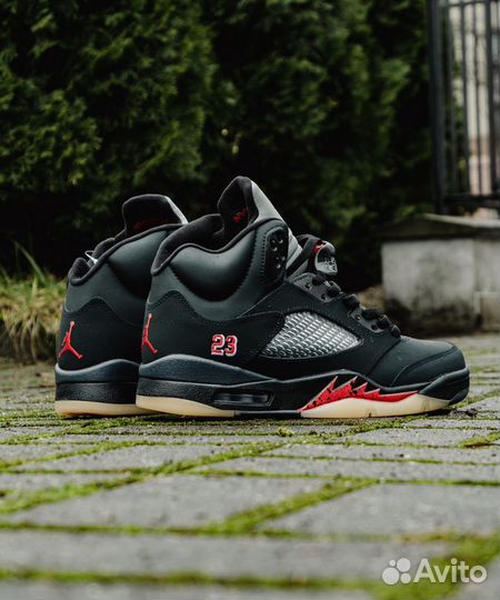 Кроссовки с отличной амортизацией для комфорта