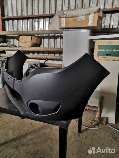 Бампер передний на renault dokker