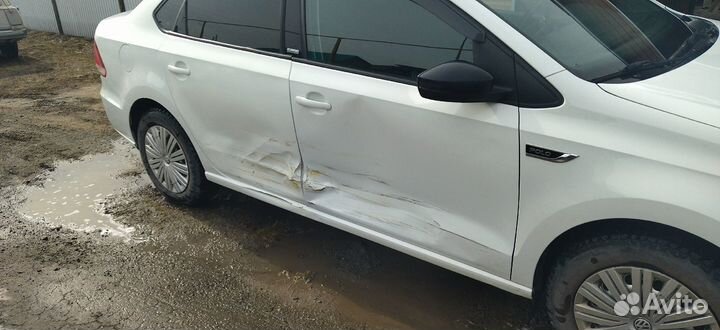 Дверь volkswagen polo sedan