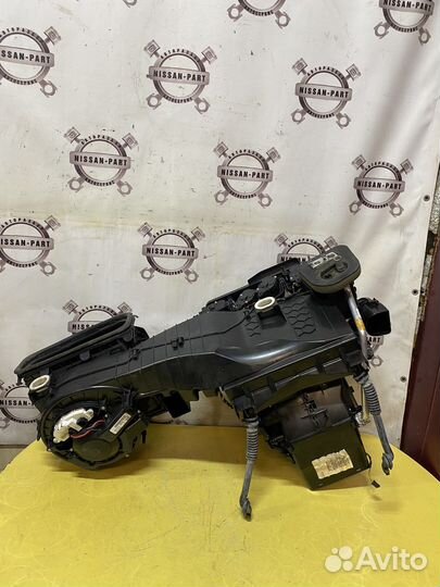 Mersedes W166 ML63 AMG Отопитель а сборе