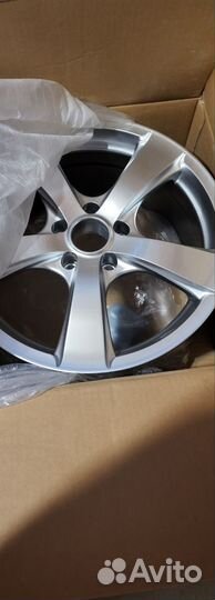 Диски на Ауди/фольцваген р17 5x112