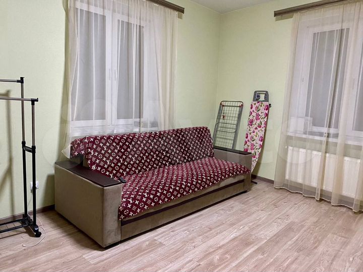 2-к. квартира, 35 м², 2/3 эт.
