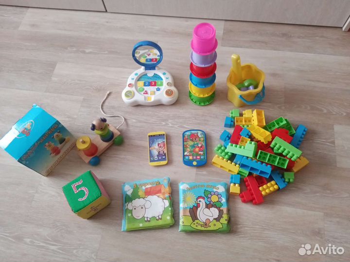 Развивающие игрушки