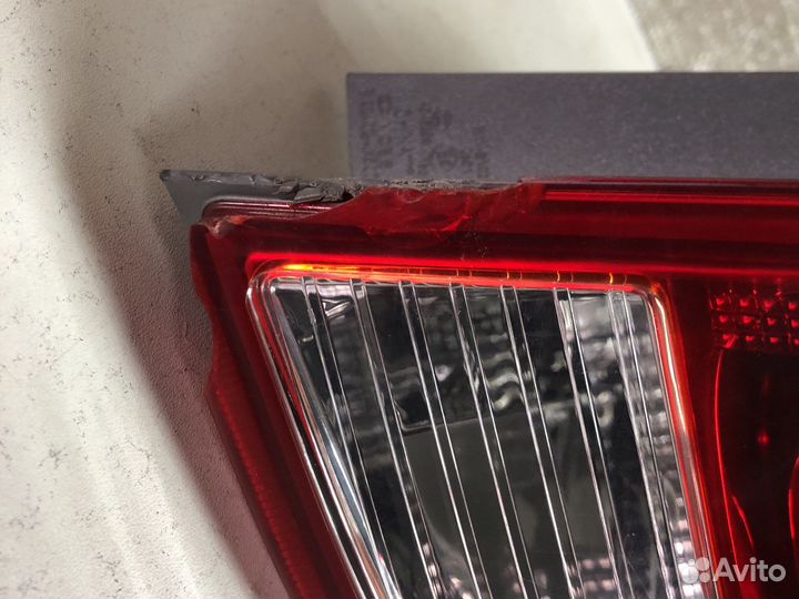 Задняя правая фара KIA Rio 3