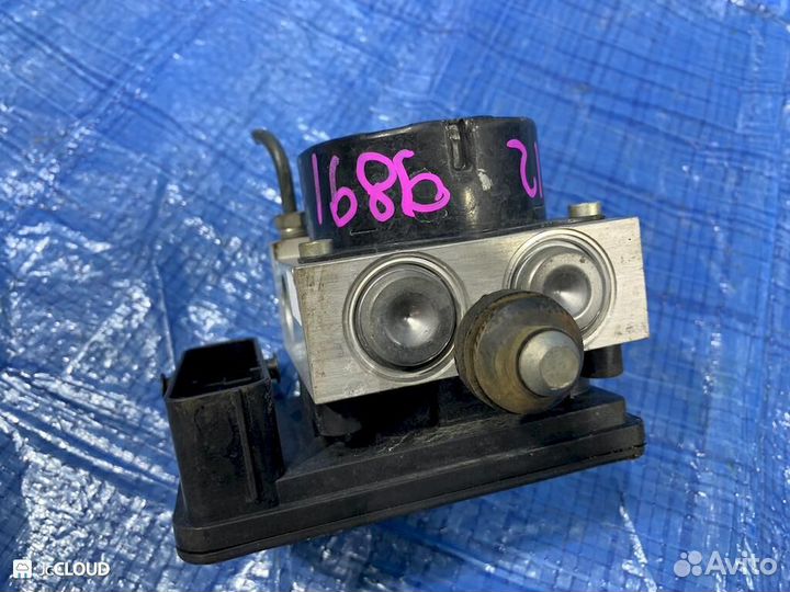 Блок abs на nissan note E12 HR12DE