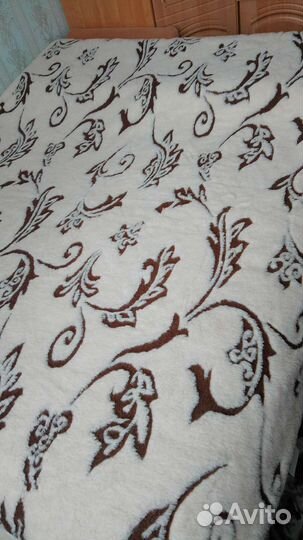 Одеяло шерстяное