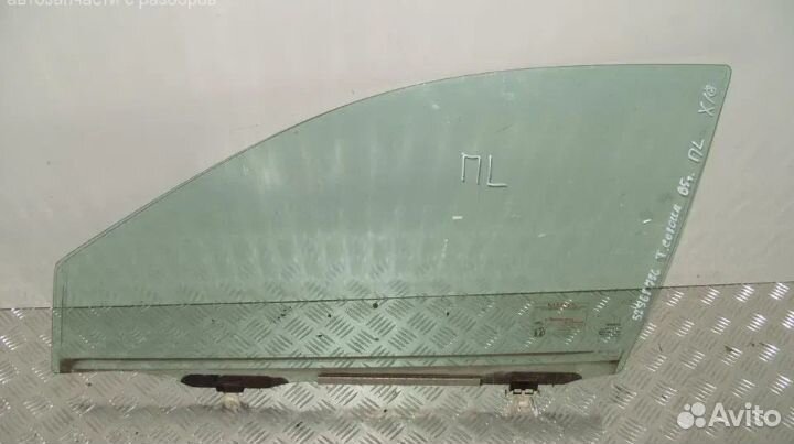 Toyota Corolla 150стекло двери переднее левое