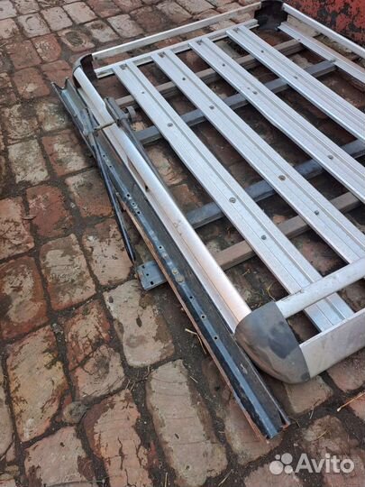 Багажник на крышу