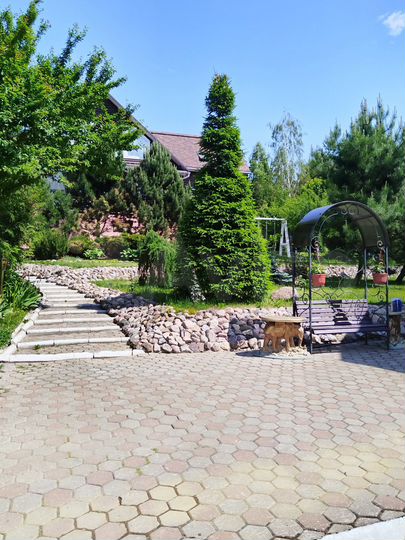 Таунхаус 180 м² на участке 5 сот.