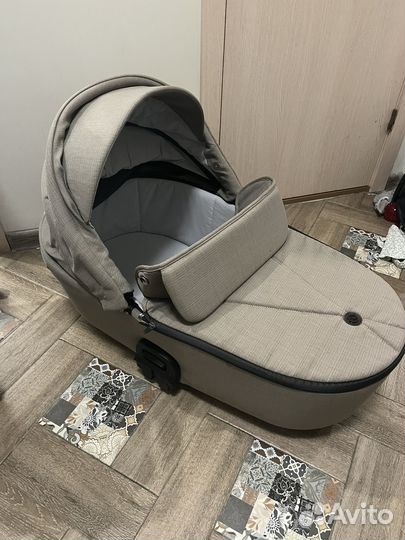 Коляска 2в1 Roan Bass Next