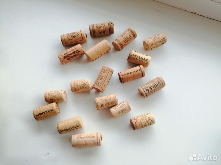 Пробки от вина 18 штук