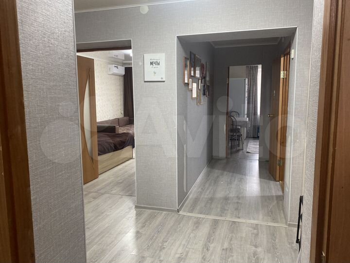 2-к. квартира, 60 м², 3/3 эт.
