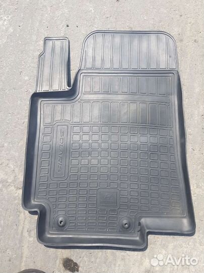 Комплект резиновых ковриков