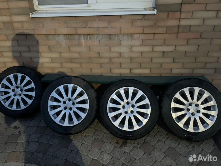 Kormoran Snow 205/55 R16 94H