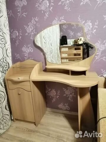 Туалетный столик с зеркалом и тумбочкой "Лагуна" купить в Екатеринбурге ...