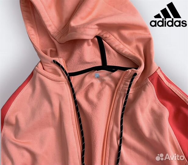 Спортивный костюм adidas на девочку