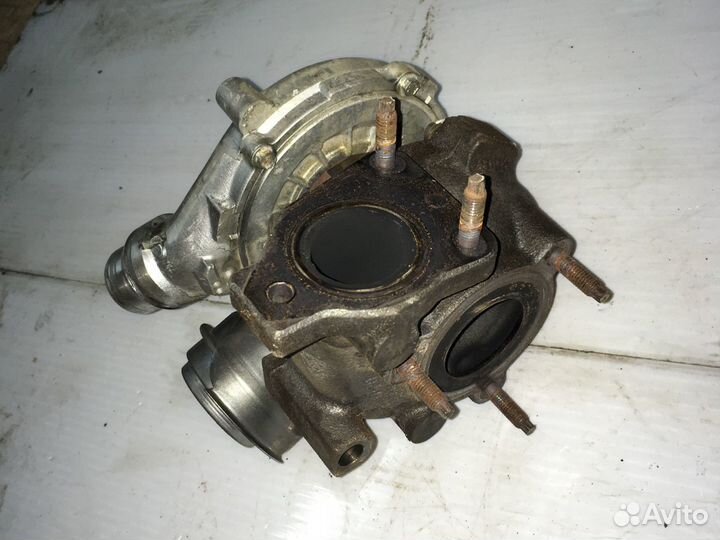 Турбина H8200347344 Renault 2.0D M9R