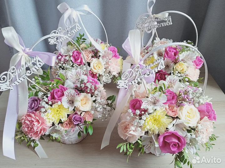 Букеты в корзинках.Доставка цветов спб