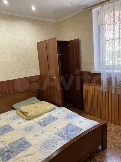 Комната 25 м² в 3-к., 1/2 эт.