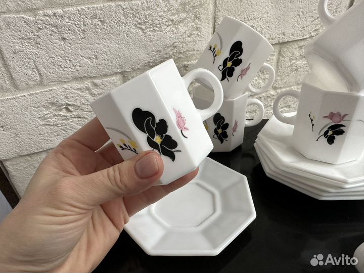 Набор посуды сервиз