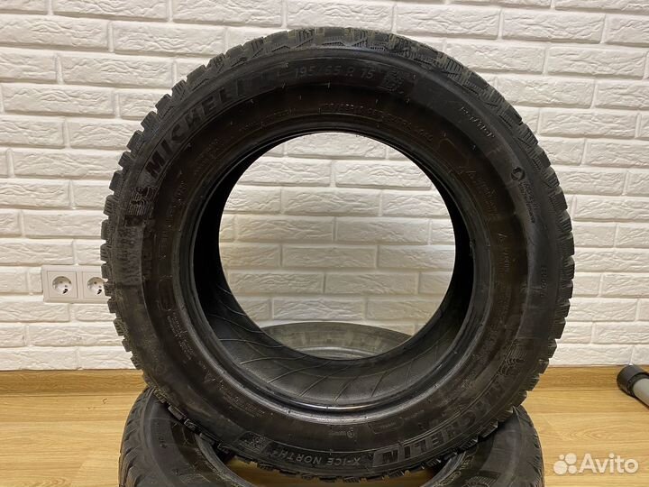 Michelin X-Ice North 4 195/65 R15