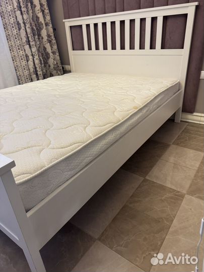 Кровать двухспальная с матрасом бу 160 200