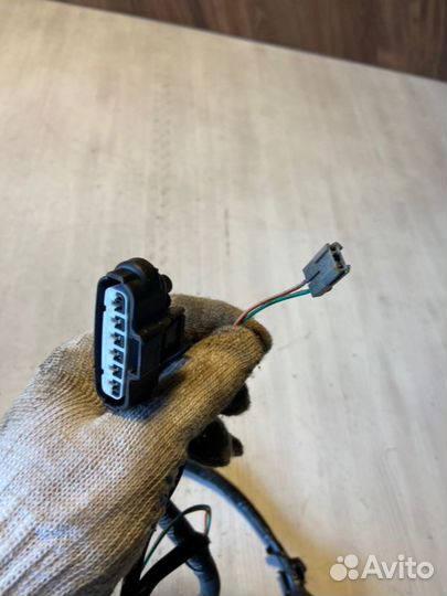 Проводка двери передняя левая Geely Gc6 MR479QN