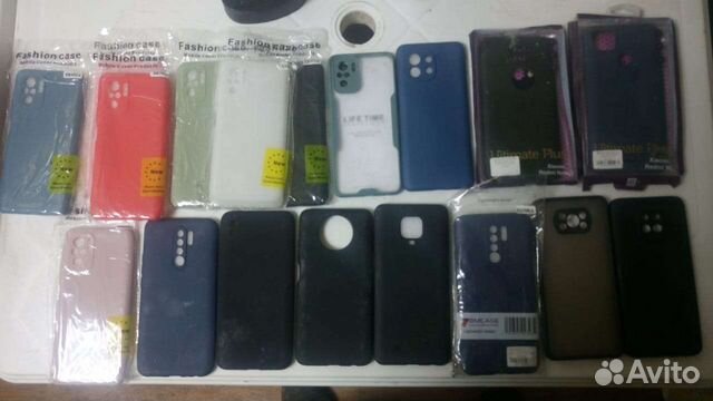 Чехлы на телефон