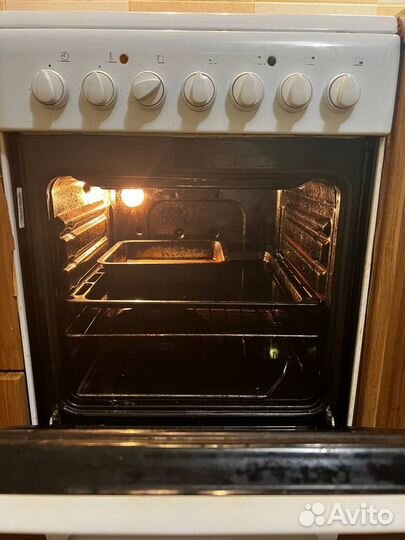 Плита электрическая indesit стеклокерамика