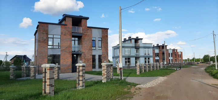 Коттедж 254,5 м² на участке 11,4 сот.