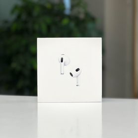 Наушники Apple AirPods 3 Lighting Charging Case