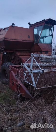 Комбайн Нива-Сельхозтехника СКА-5, 1991