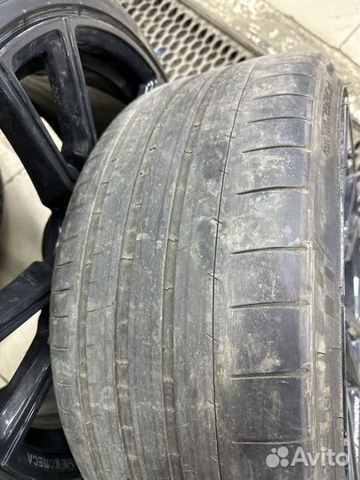 Pirelli P Zero 305/30 R21 105Y