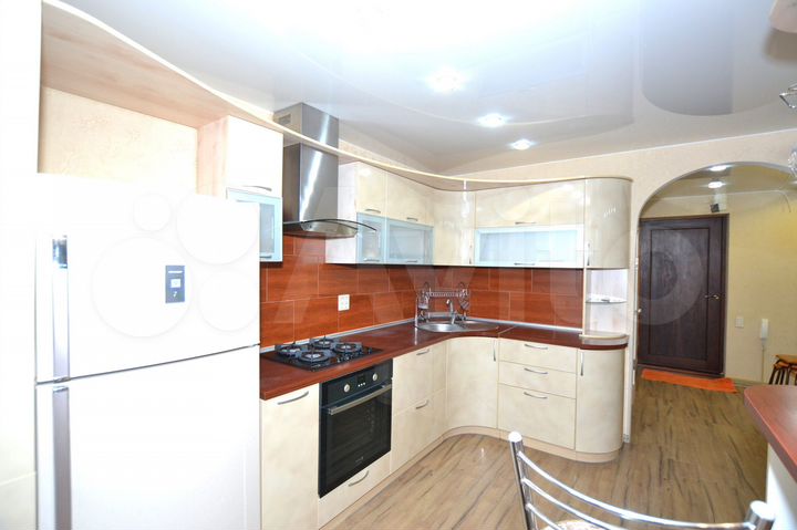 4-к. квартира, 150 м², 5/5 эт.