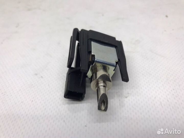 Блокиратор ключа замка зажигания Volkswagen Jetta