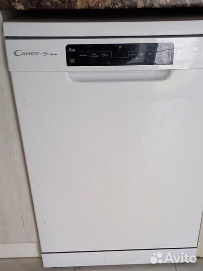 Посудомоечная машина Candy не включается