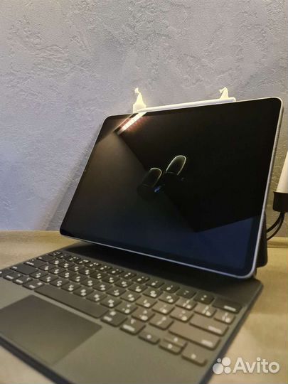 iPad pro 12 9 2022 m2 512gb cellular