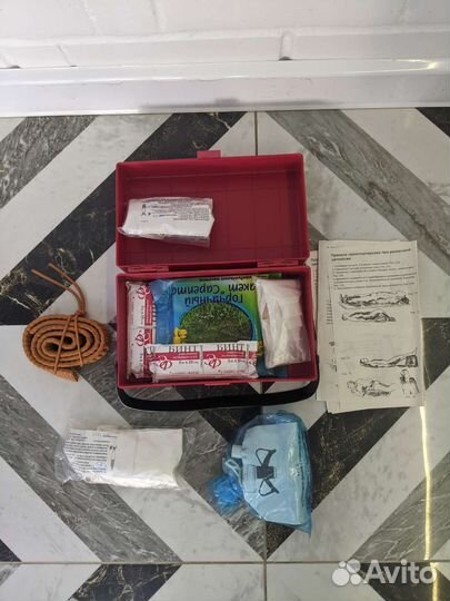 Аптечка автомобильная