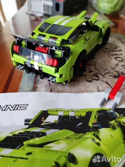 Lego technic ford Mustang shelby GT500