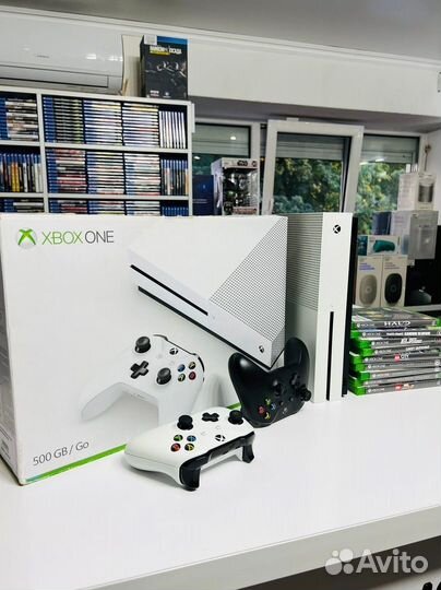 Xbox One S + 400 Игр Гарантия 12 Месяцев