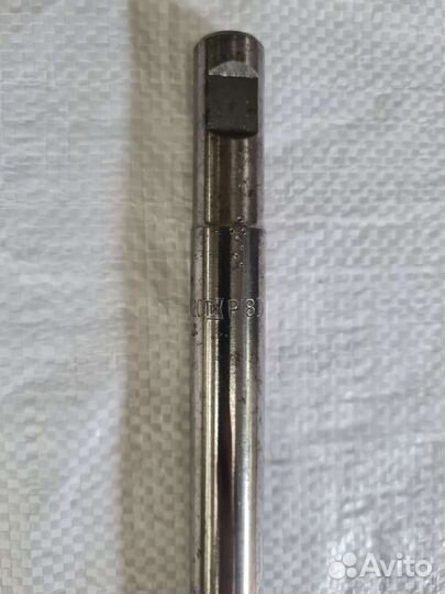 Метчик машинный М20 Р18