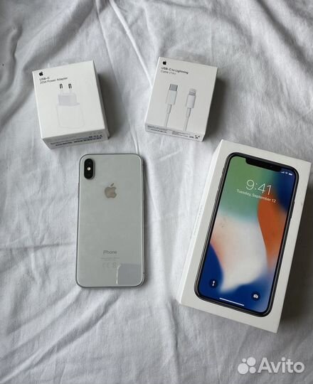 iPhone X, 64 ГБ