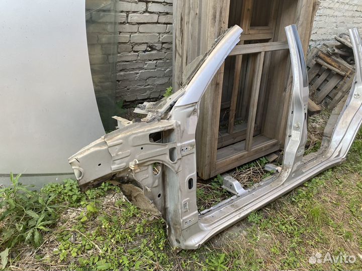 Порог левый боковина Pajero Sport 2 KH 08-15