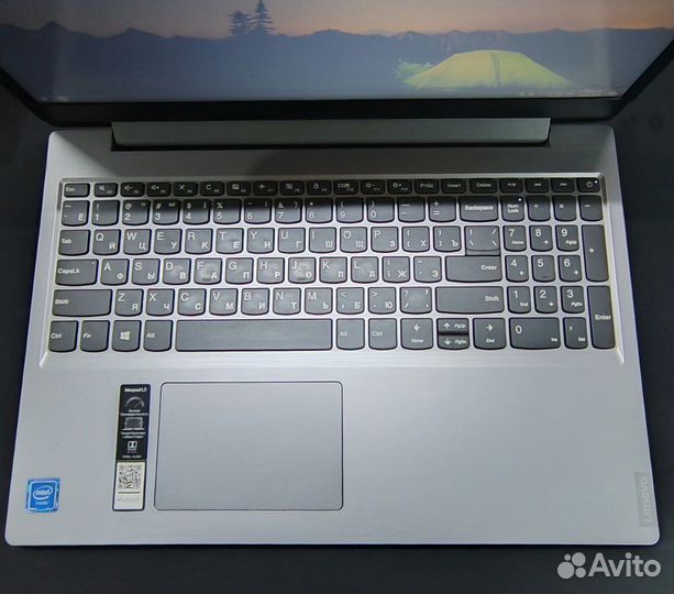 Ноутбук Lenovo