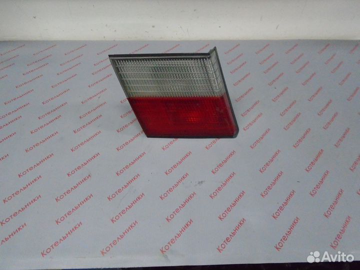 Nissan 26555-2F925 Фонарь задний левый