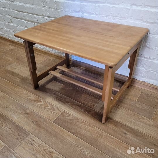 Детский стол