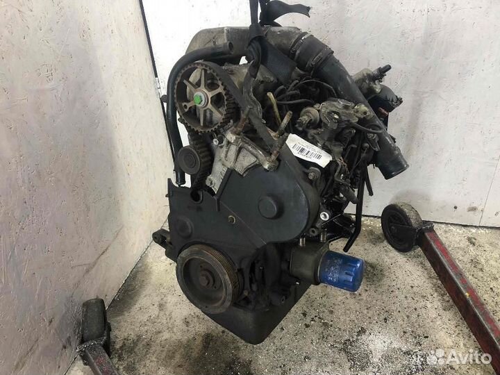 Двигатель Peugeot 806 DHX