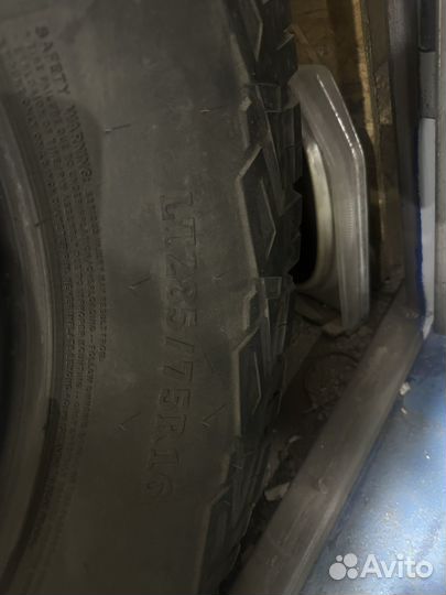 Roadcruza RA1100 A/T 285/75 R16