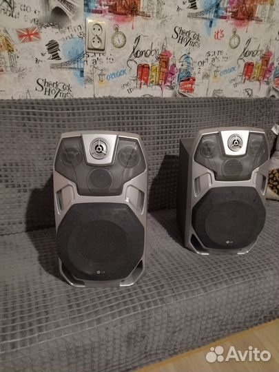 Колонки от музыкального центра LG